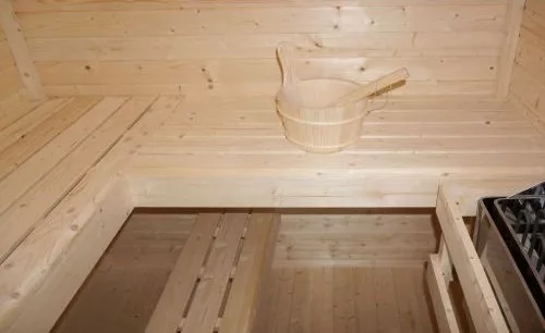 RAUMA négy-ötszemélyes kültéri finn szauna