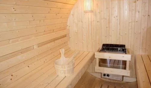 TROMSÖ XL kültéri hordó szauna, hatszemélyes