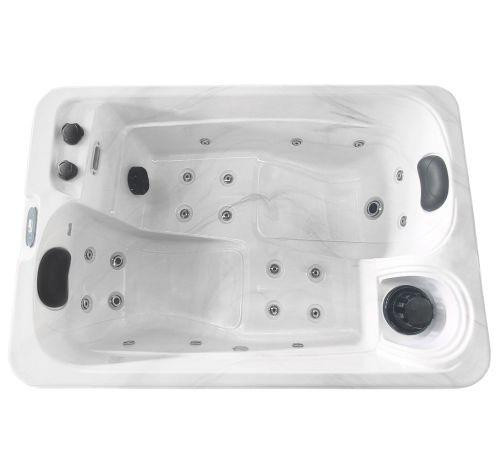 SPLIT kültéri masszázs medence/jacuzzi